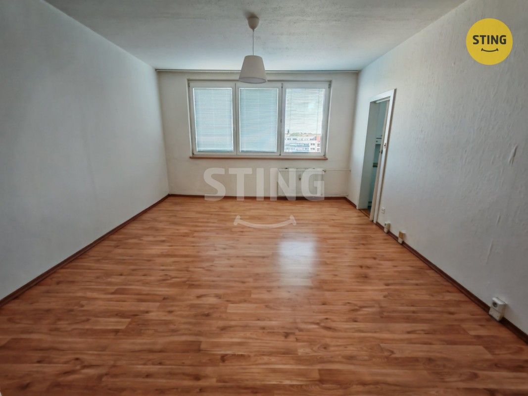 Byt 3+1 · 68 m² · Černá  , Opava Kateřinky - 3