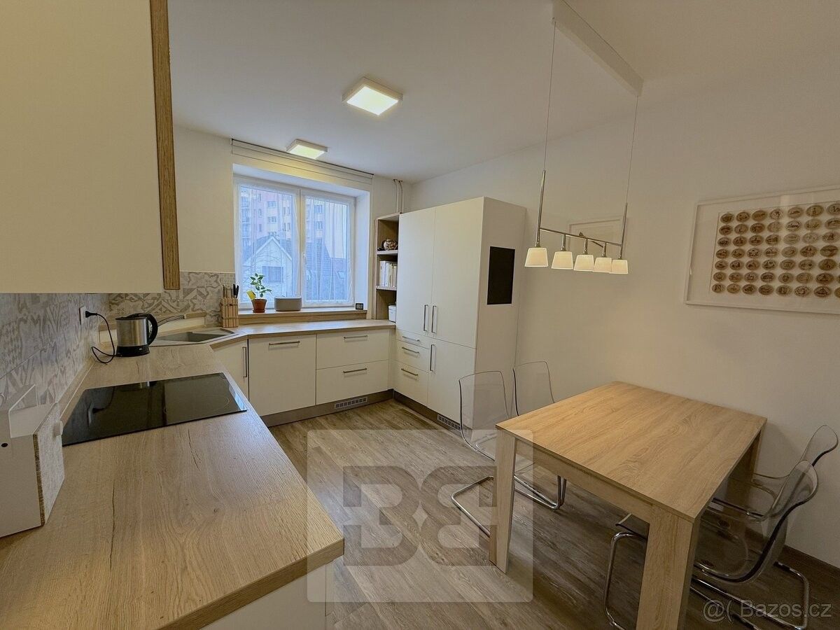 Byty, České Budějovice, 370 01