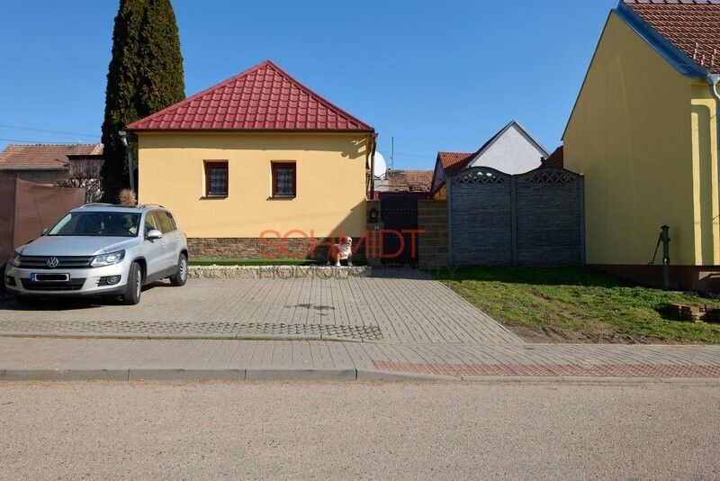 Rodinné domy, Starý Poddvorov, 696 16