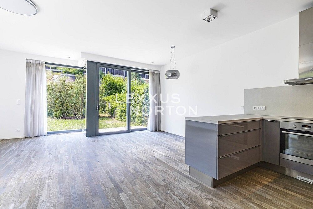 Pronájem rodinný dům - Praha - Dejvice, okres Praha 6, Hlavní město Praha, 179 m² - 2