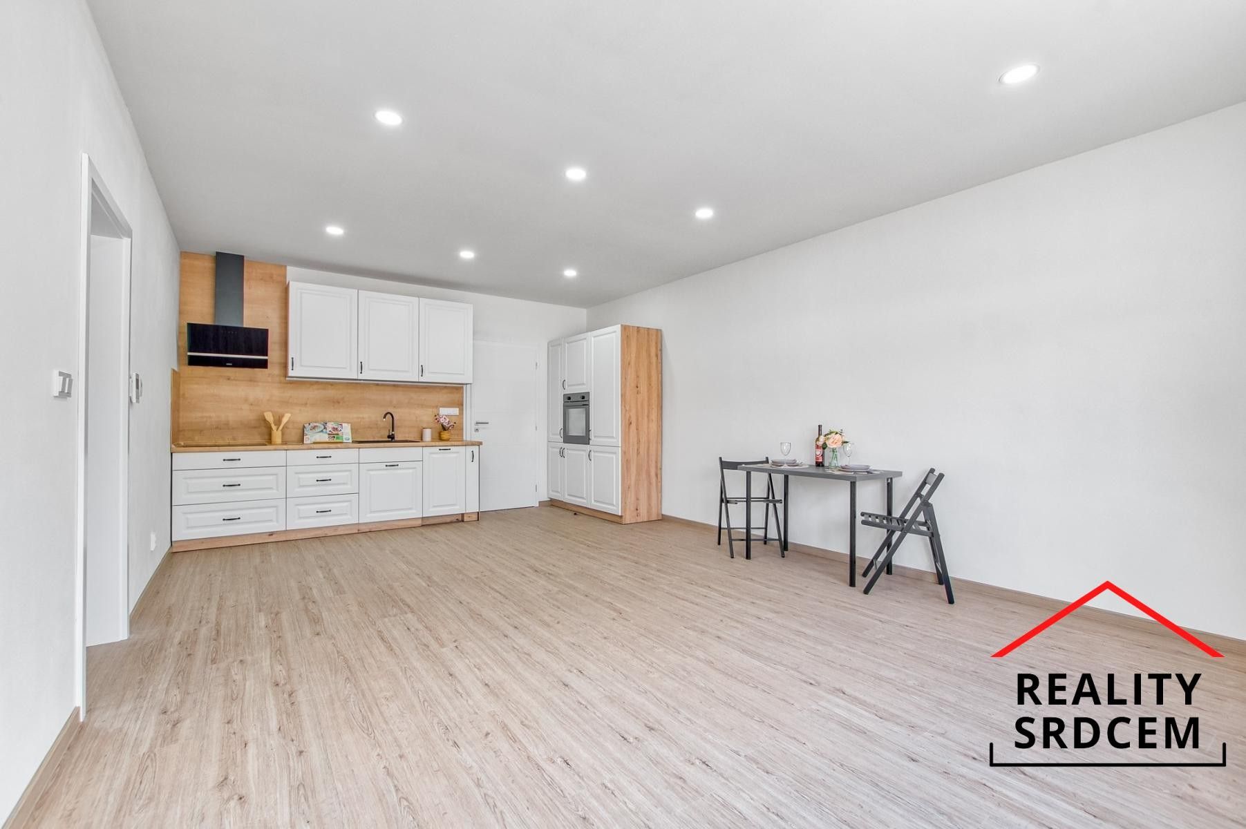 2+kk, 1. máje, Bohumín, 52 m²