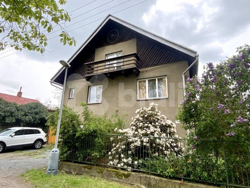 Ubytovací zařízení, Akátová, Pardubice, 250 m²
