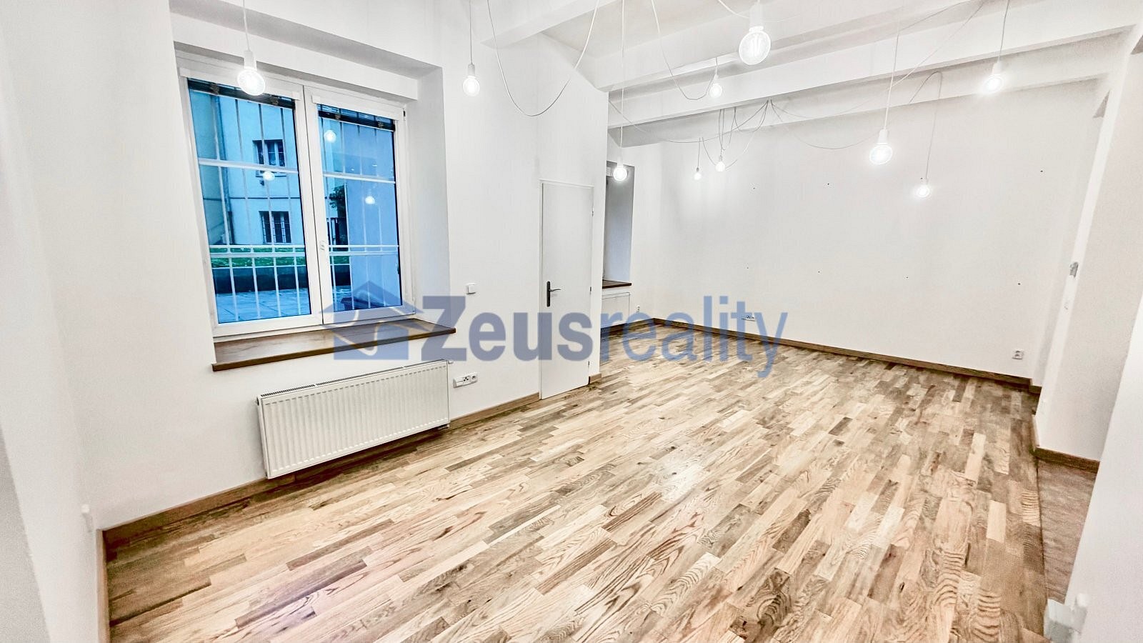 Kanceláře, Mlékárenská, Praha 9 - Vysočany, 48 m² - 1