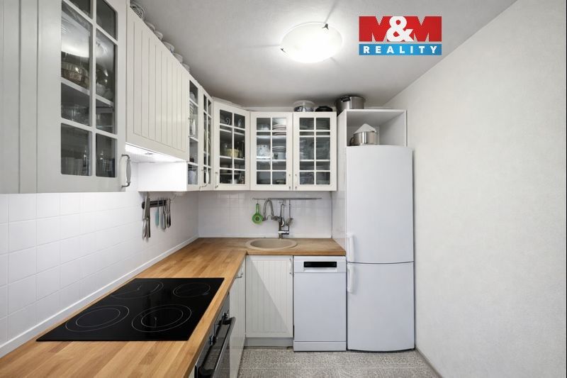 2+kk, Prusíkova, Praha, 43 m²