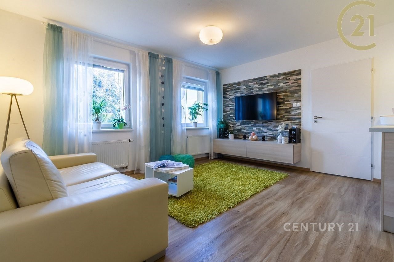 2+kk, Šperlova, Praha, 60 m²