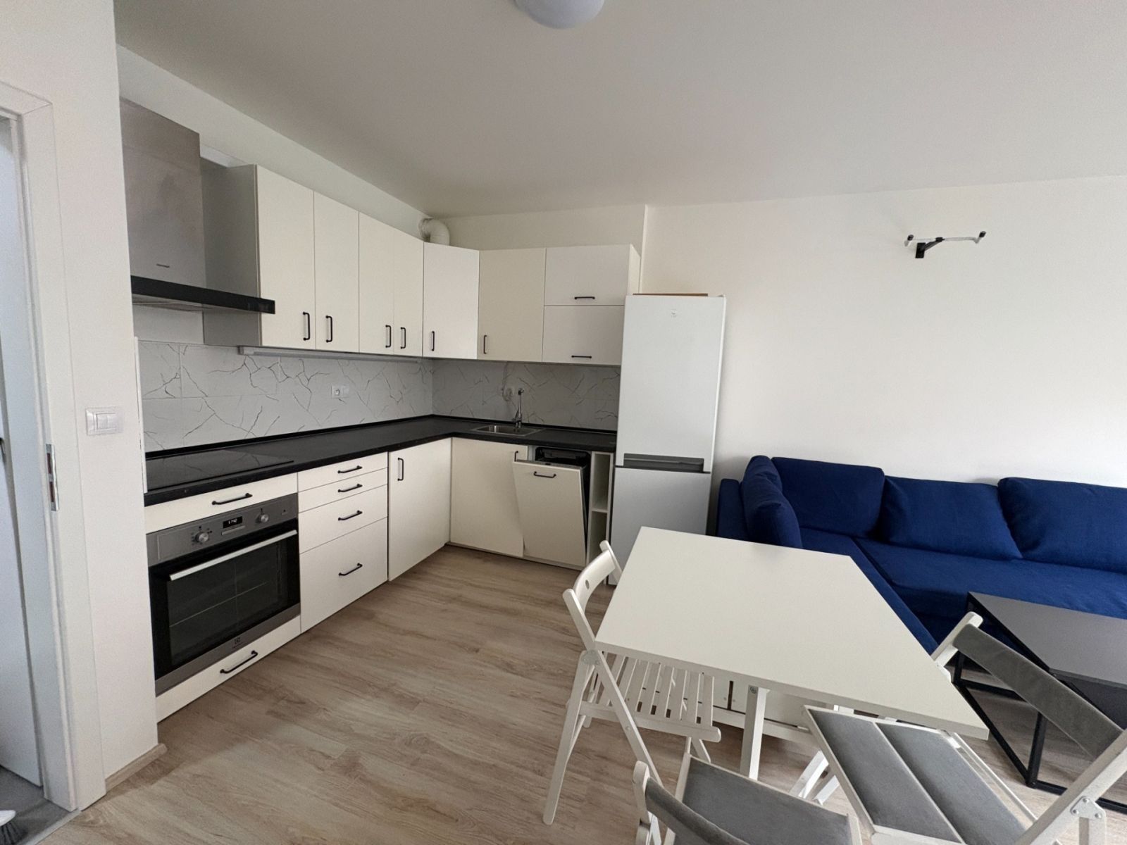 2+kk, Tupolevova, Praha - Letňany, 55 m² - 2