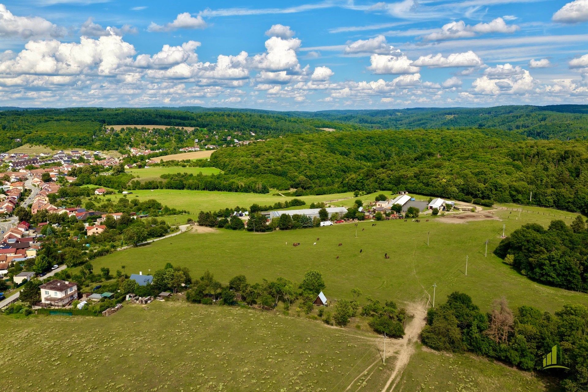 Prodej pozemek pro bydlení - Stará cesta, Ochoz u Brna