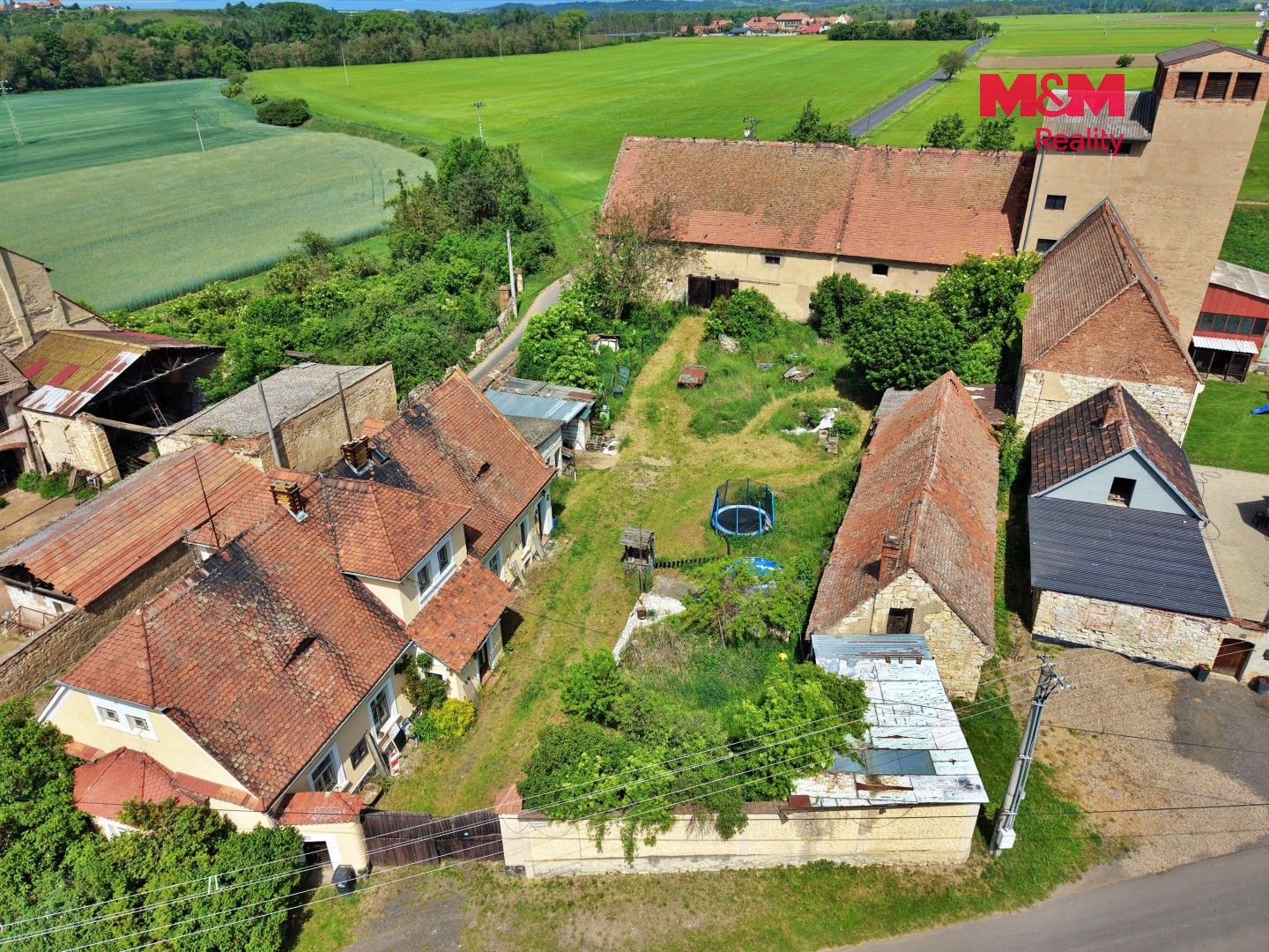Prodej rodinný dům - Zálužice, 200 m² - 5