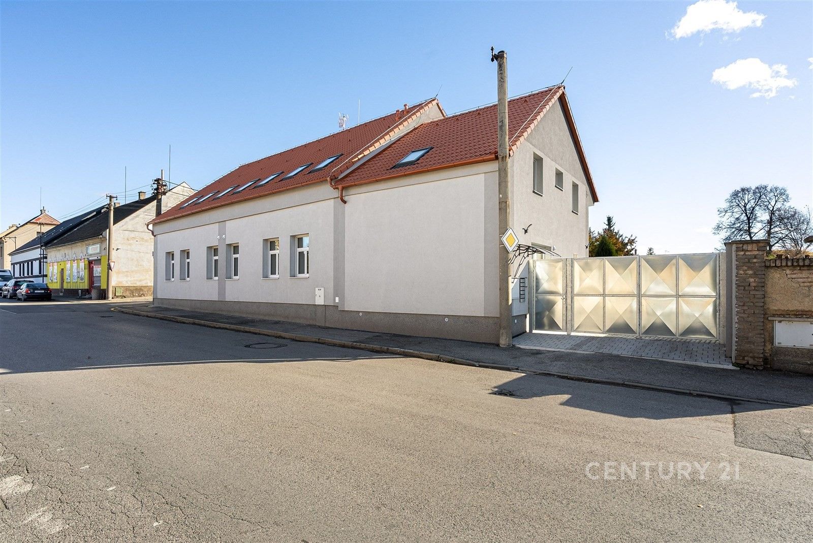 Činžovní domy, Karla Dudy, Kladno, 370 m²