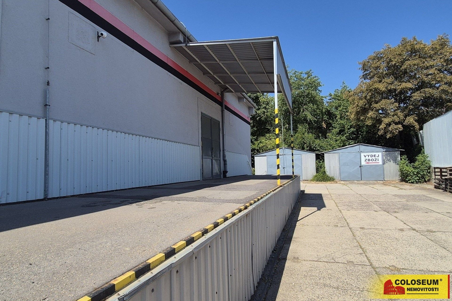 Sklady, Znojmo, 180 m² - 2
