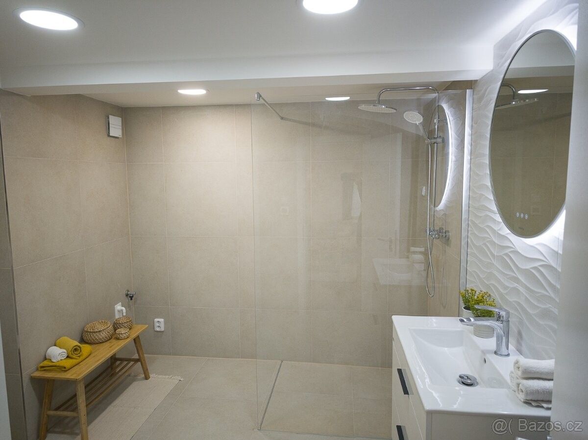 Prodej rodinný dům - Velvary, 273 24