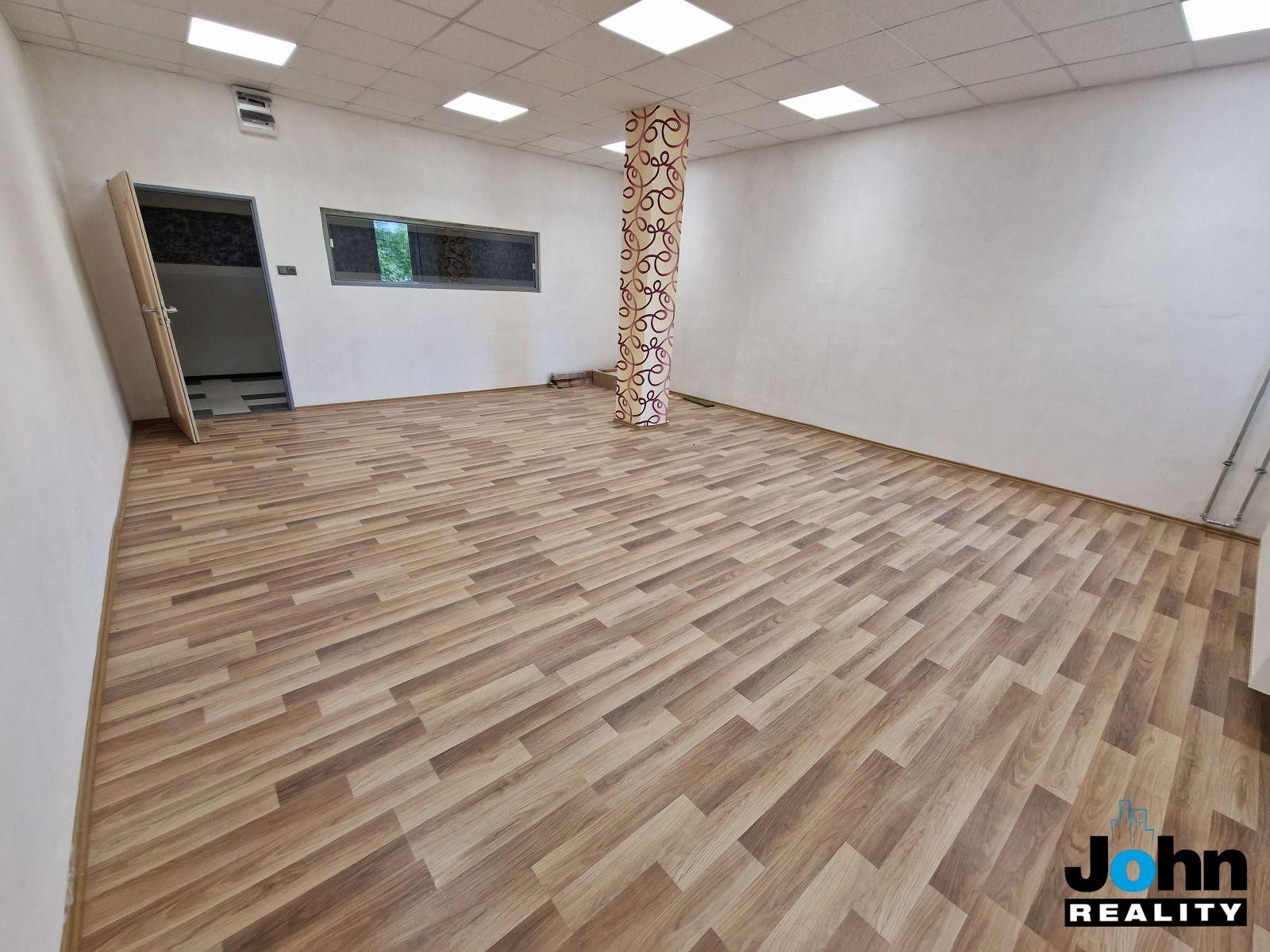 Kanceláře, Bohuslava Vrbenského, Most, 45 m² - 2