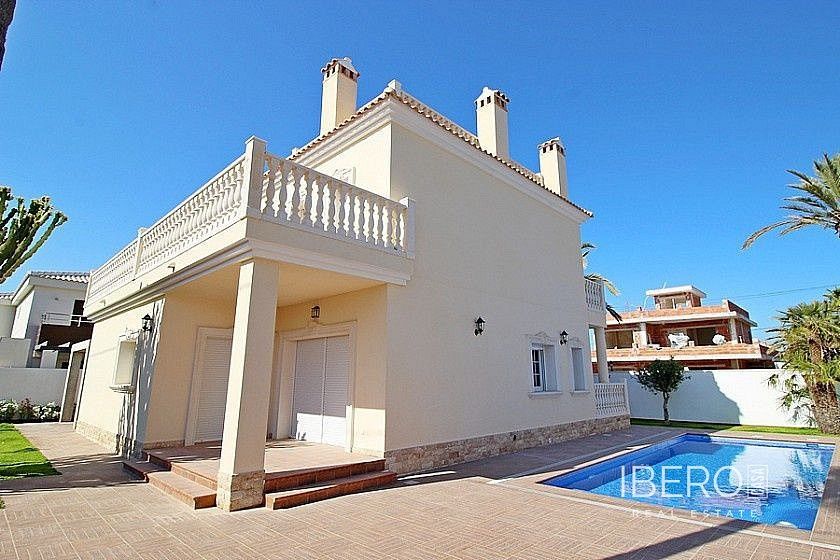 Prodej rodinný dům - Cabo Roig, ES, 250 m² - 2