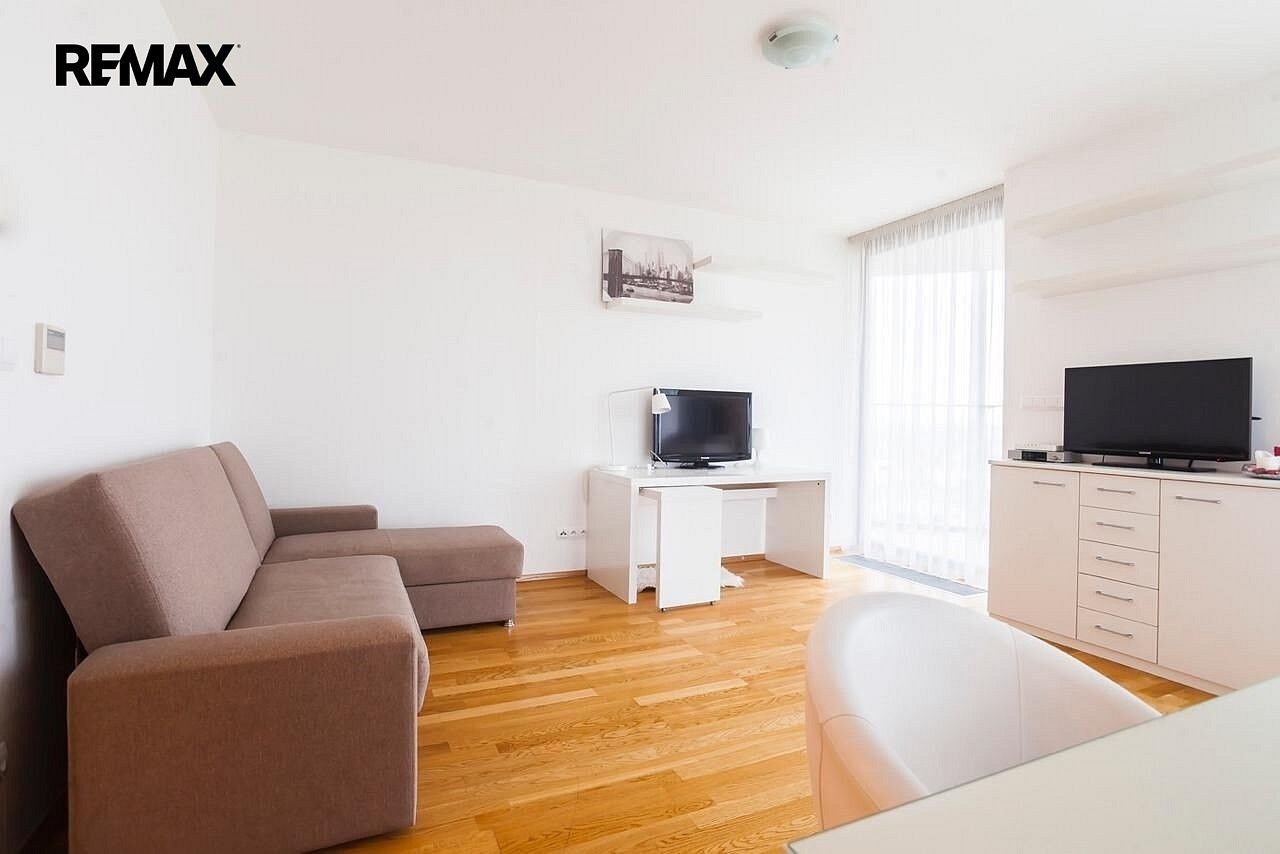 Byt 1+kk · 38 m² · Ke kapslovně, Praha 3 - Žižkov - 4