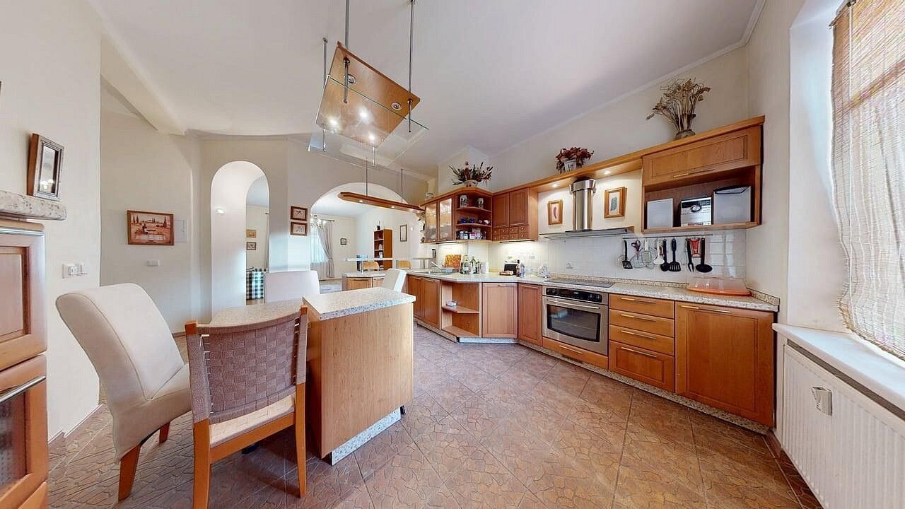 3+1, Karlovy Vary, Karlovarský kraj, 97 m² - 1