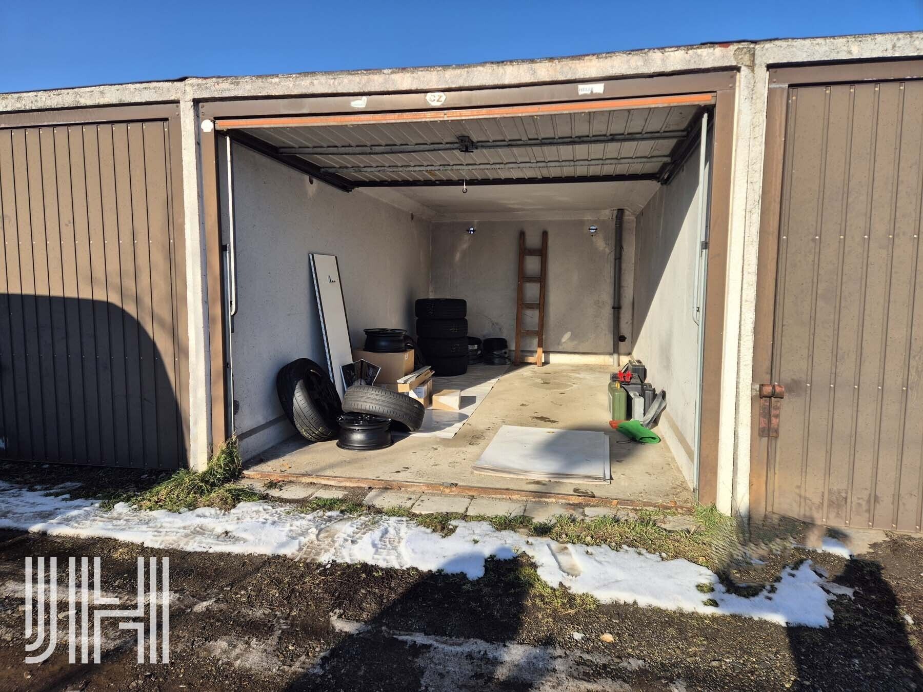 Prodej garáž - Josefa Lady, Prostějov, 17 m²