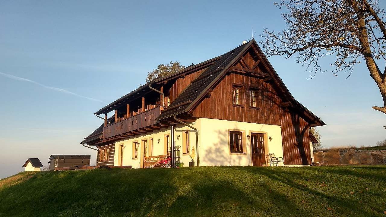 Chaty, Mírová pod Kozákovem - Loktuše, Liberecký kraj - 1