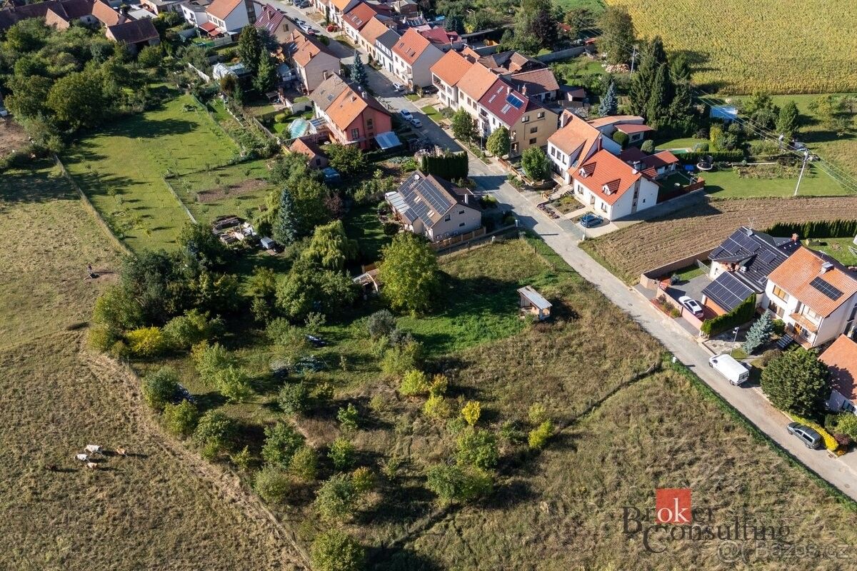 Stavební pozemek, Prštice – pohled 5