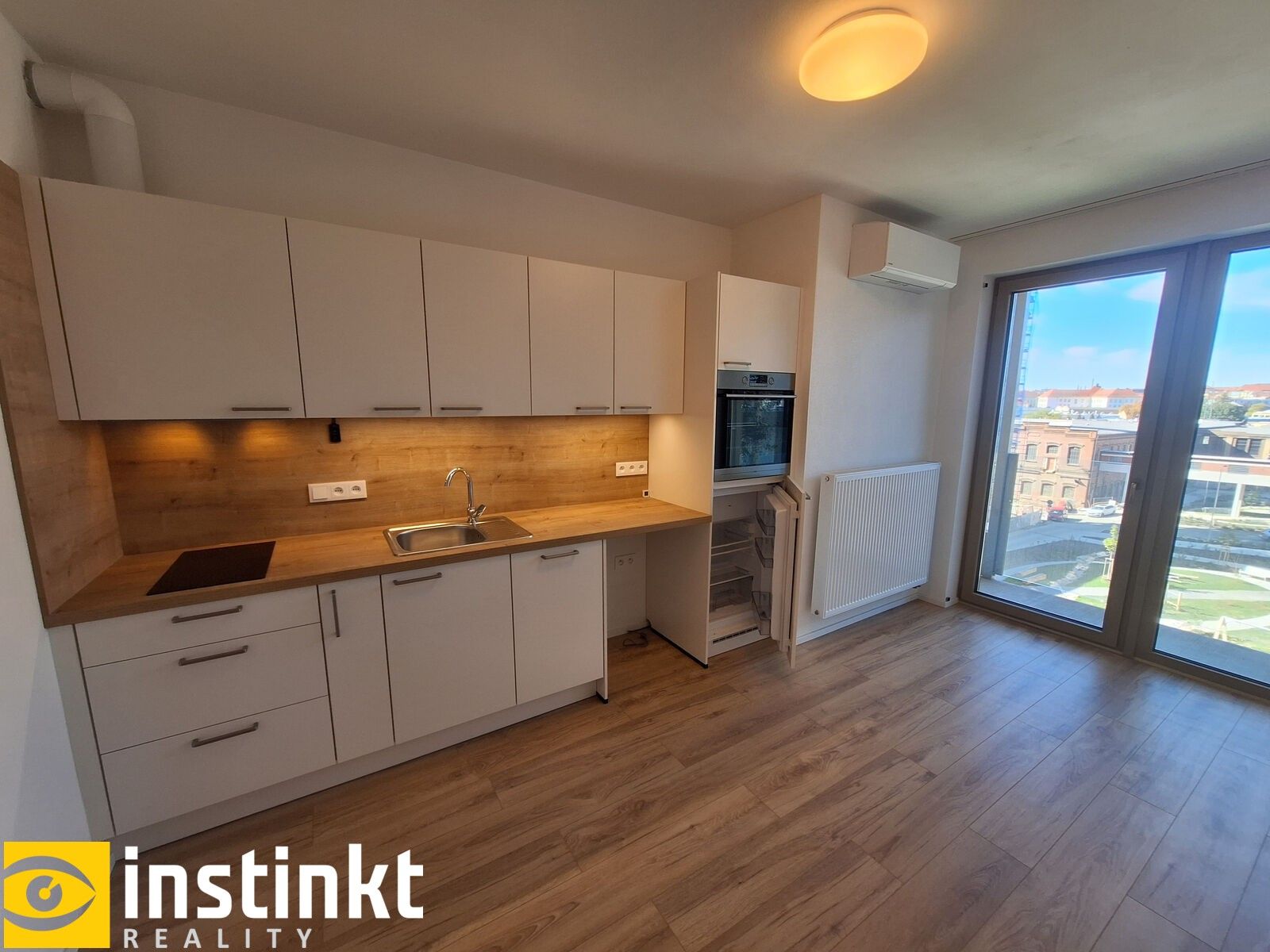 Pronájem byt 1+kk - Zahradní 2854, Plzeň Východní Předměstí, 23 m² - 5