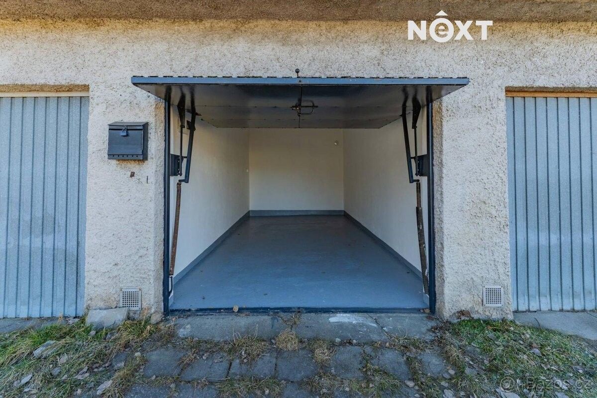 Garáže, Šumperk, 787 01 - 2