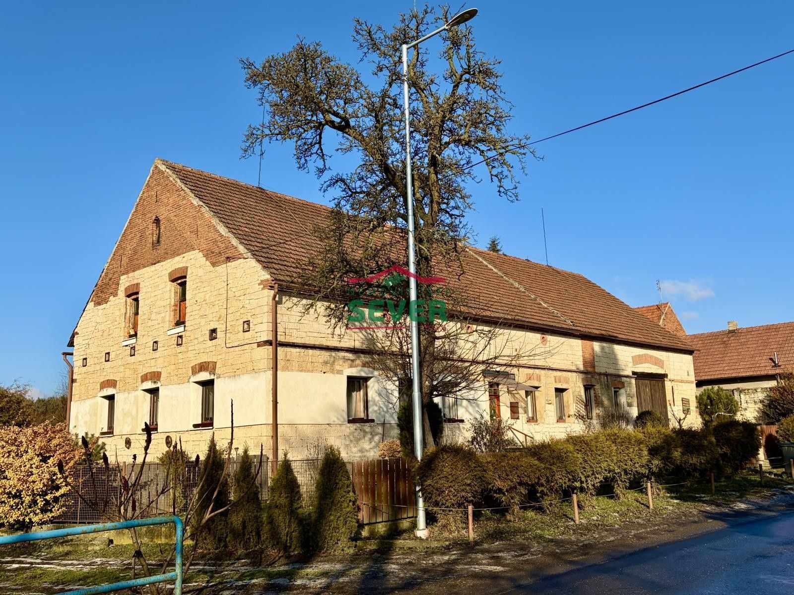 Rodinné domy, Hředle, Rakovník, 198 m²