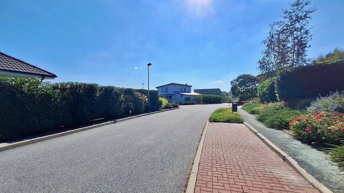 Pozemky pro bydlení, Hrušovany u Brna, 664 62