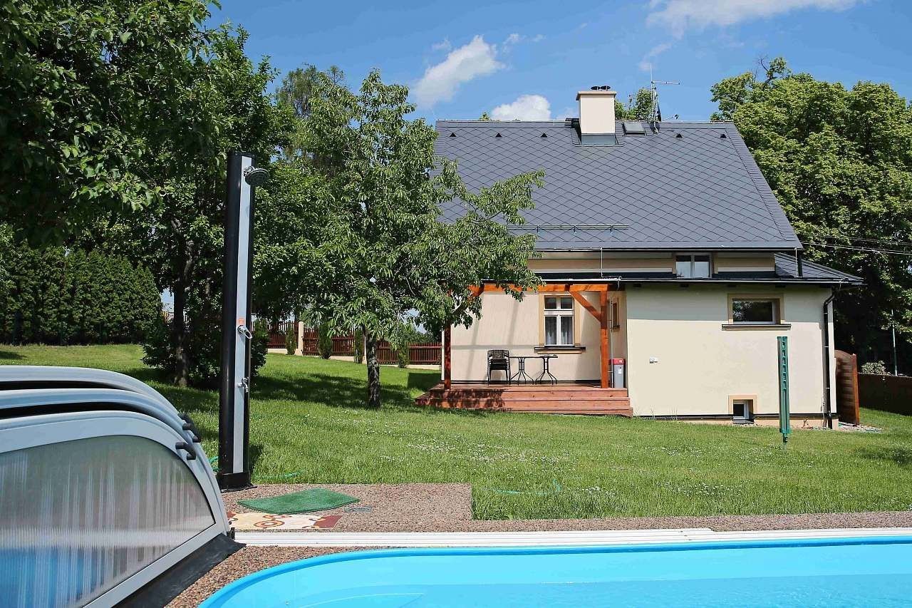 Chaty, Kolová - Háje u Karlových Var, Karlovarský kraj