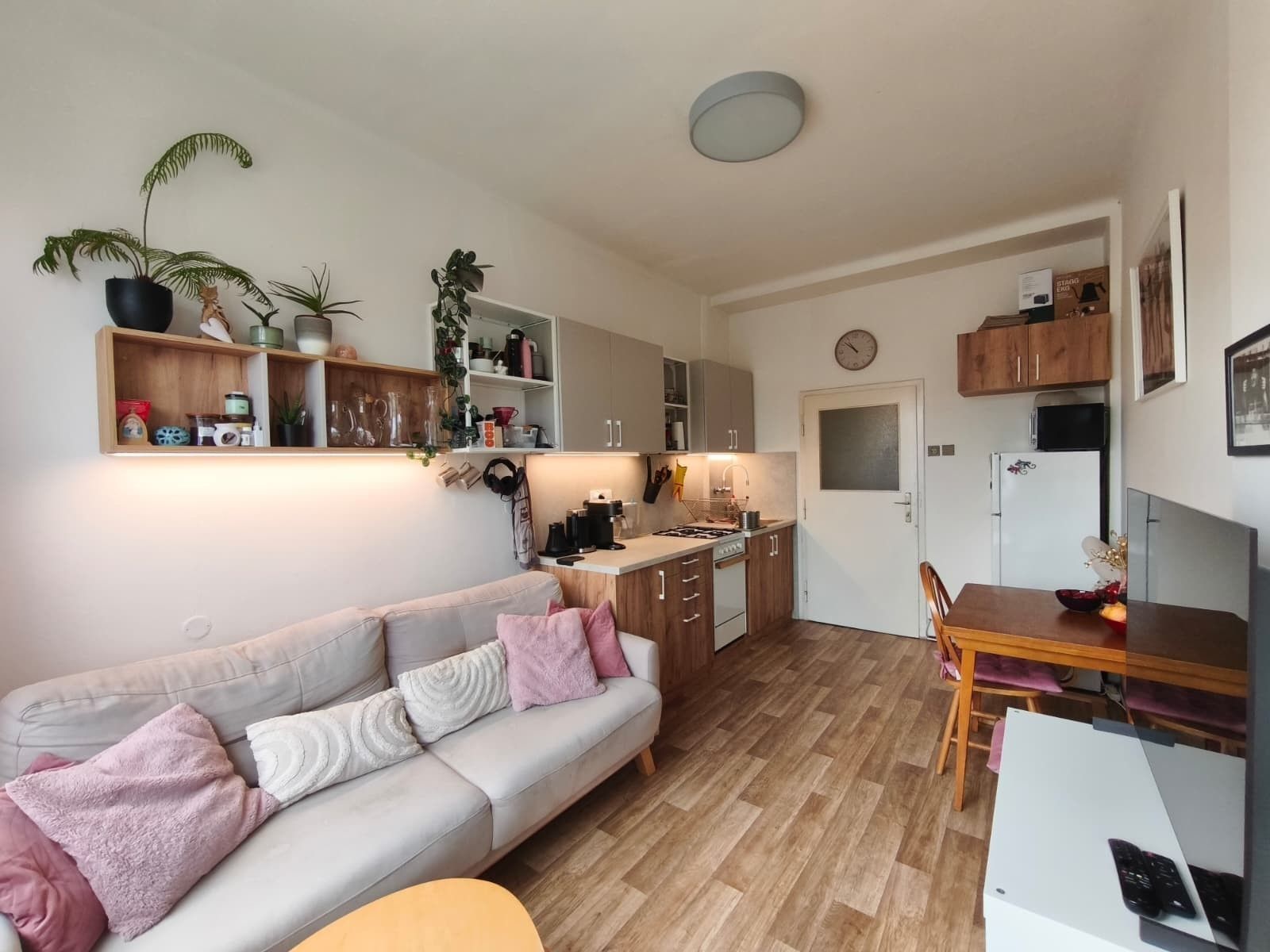 2+kk, Dělnická, Praha - Holešovice, 47 m² - 2