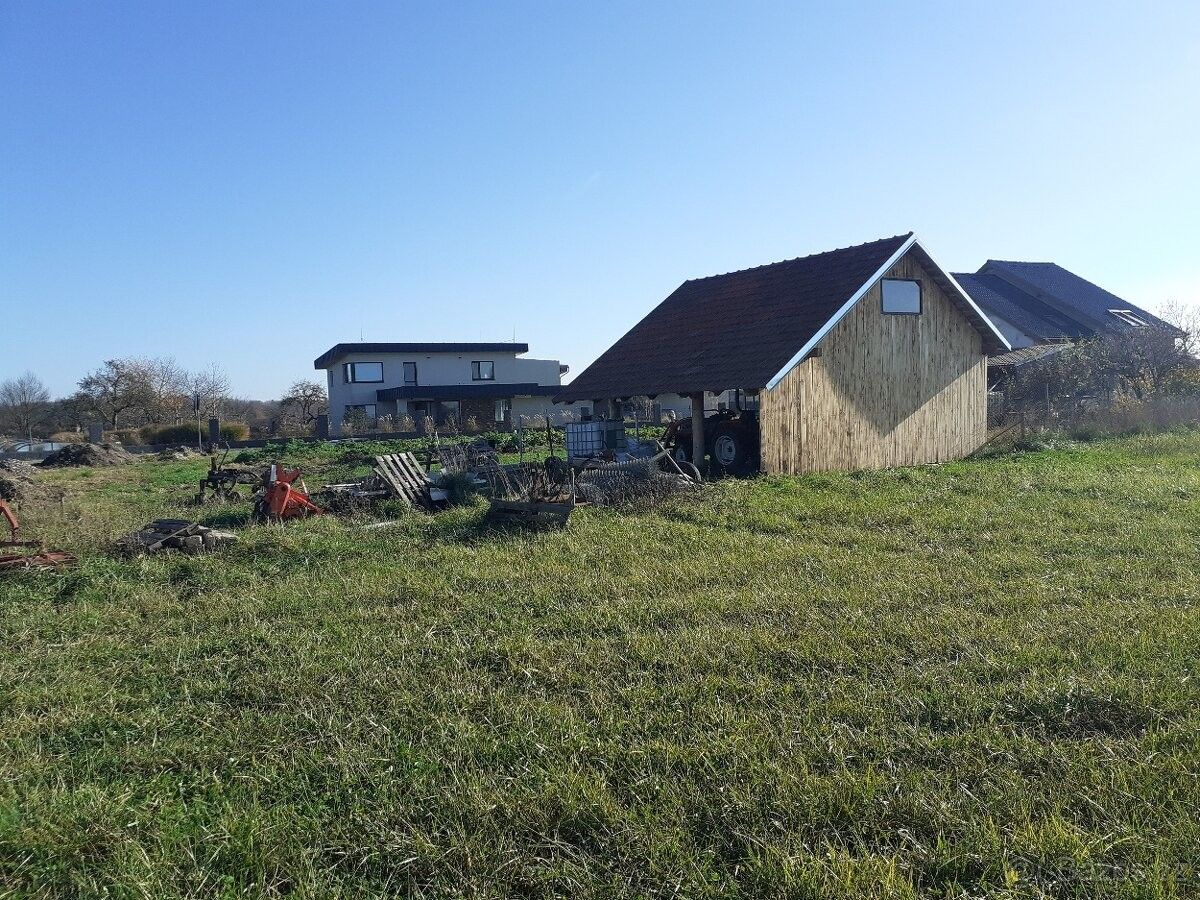 Prodej pozemek pro bydlení - Dolní Roveň, 533 71