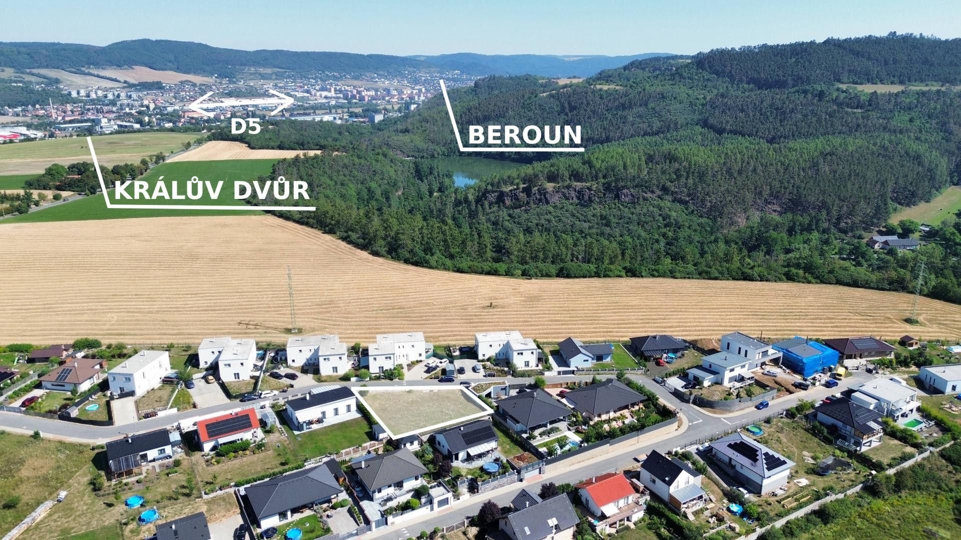 Prodej pozemek pro bydlení - Na Vinohradech, Králův Dvůr, 714 m² - 5