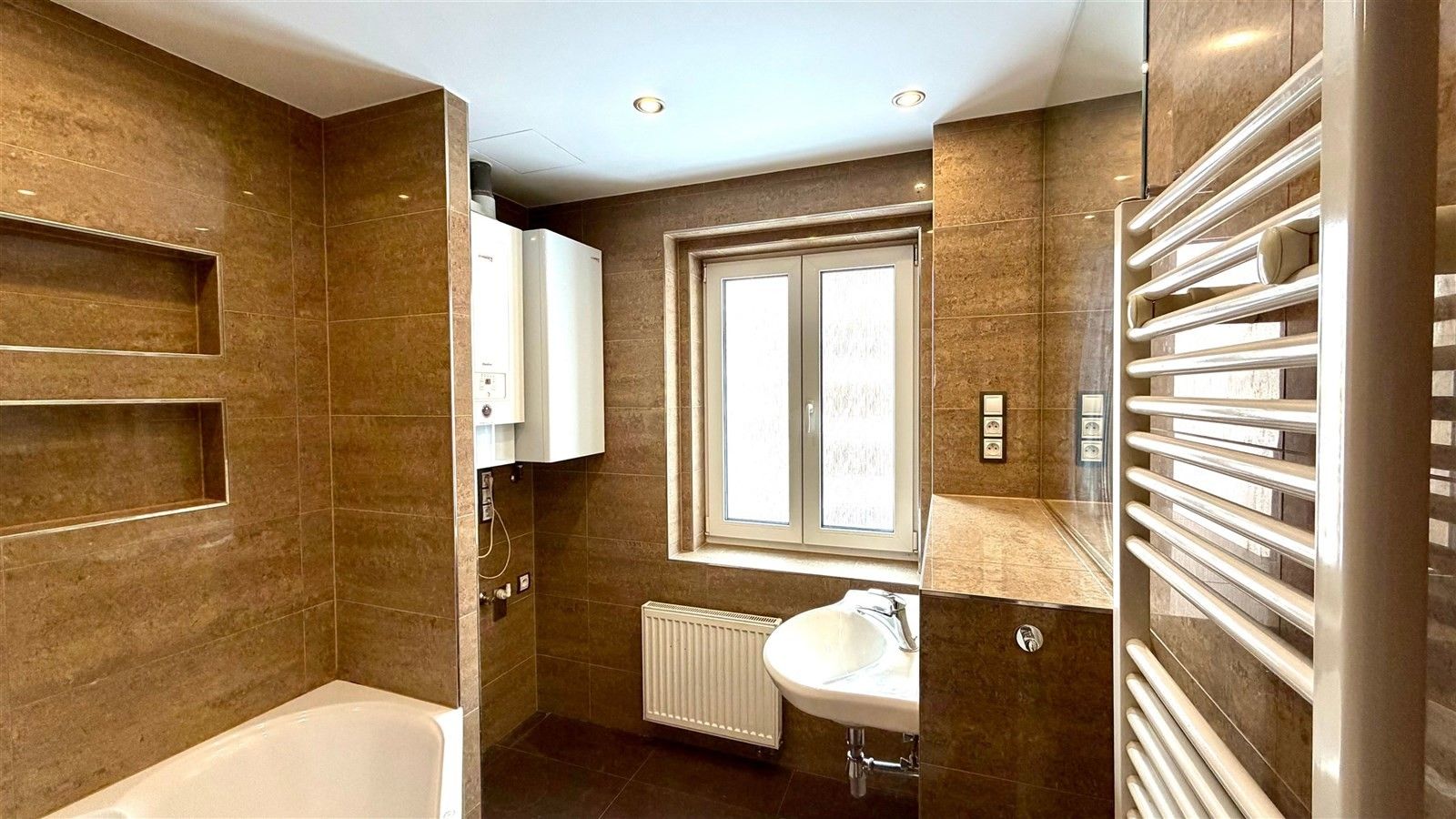 4+kk, Husova, Cheb, 78 m²