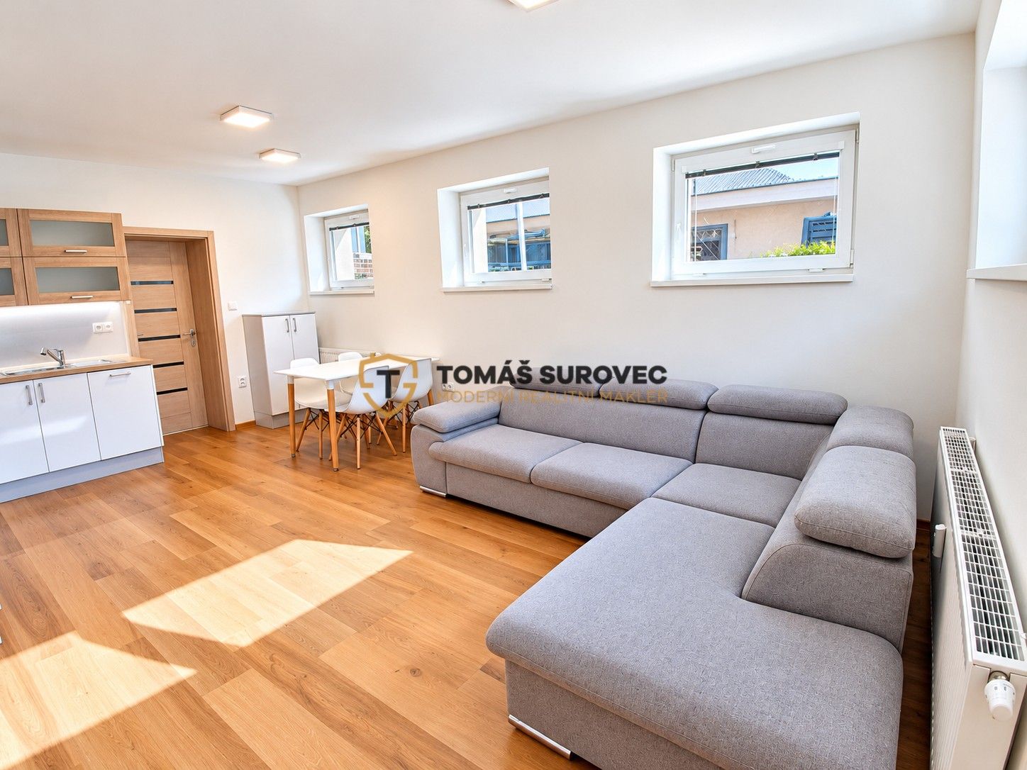Pronájem byt 2+kk - Na Rovině, Vsetín, 54 m² - 5