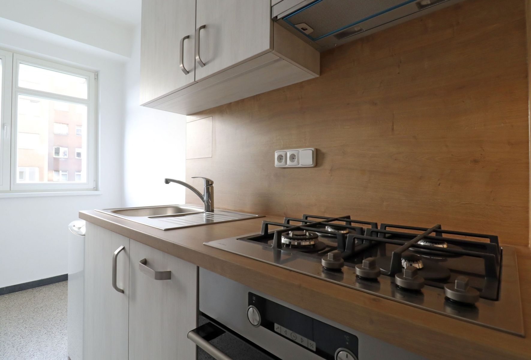 Pronájem byt 2+1 - Vladivostocká, Praha - Vršovice, 56 m² - 5