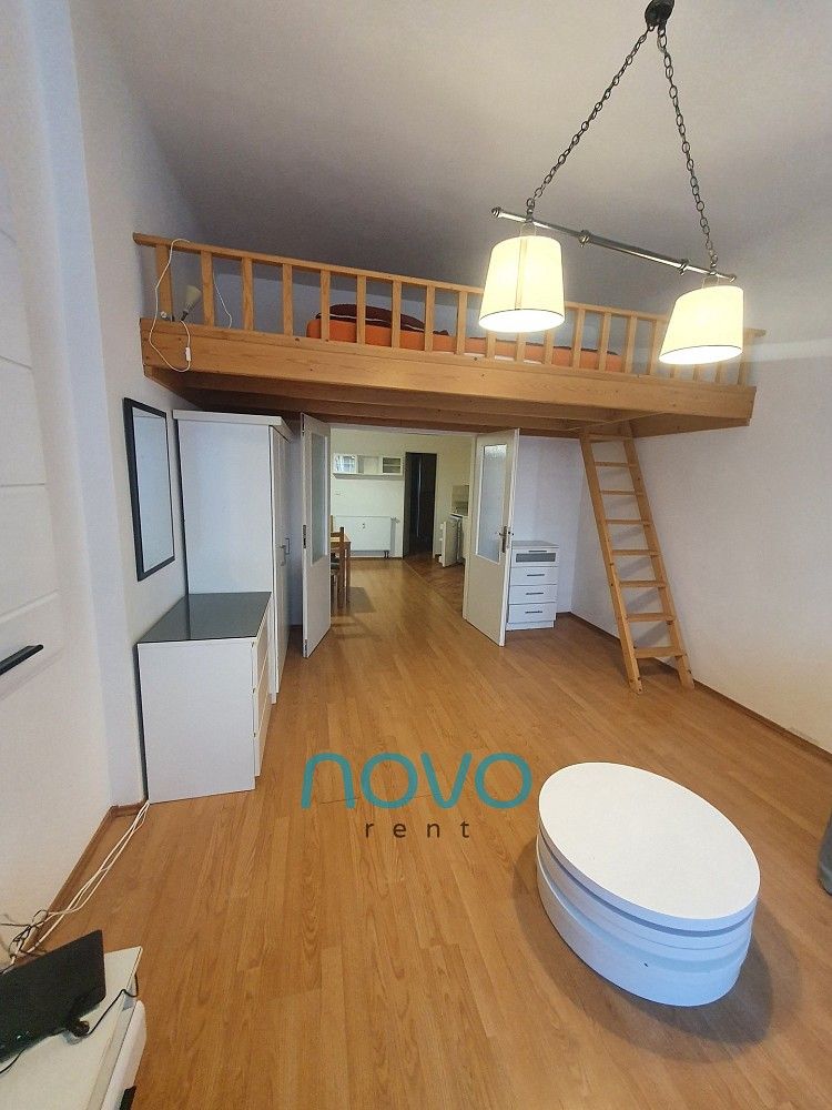 1+1, Praha - Malá Strana, Hlavní město Praha, 43 m² - 2