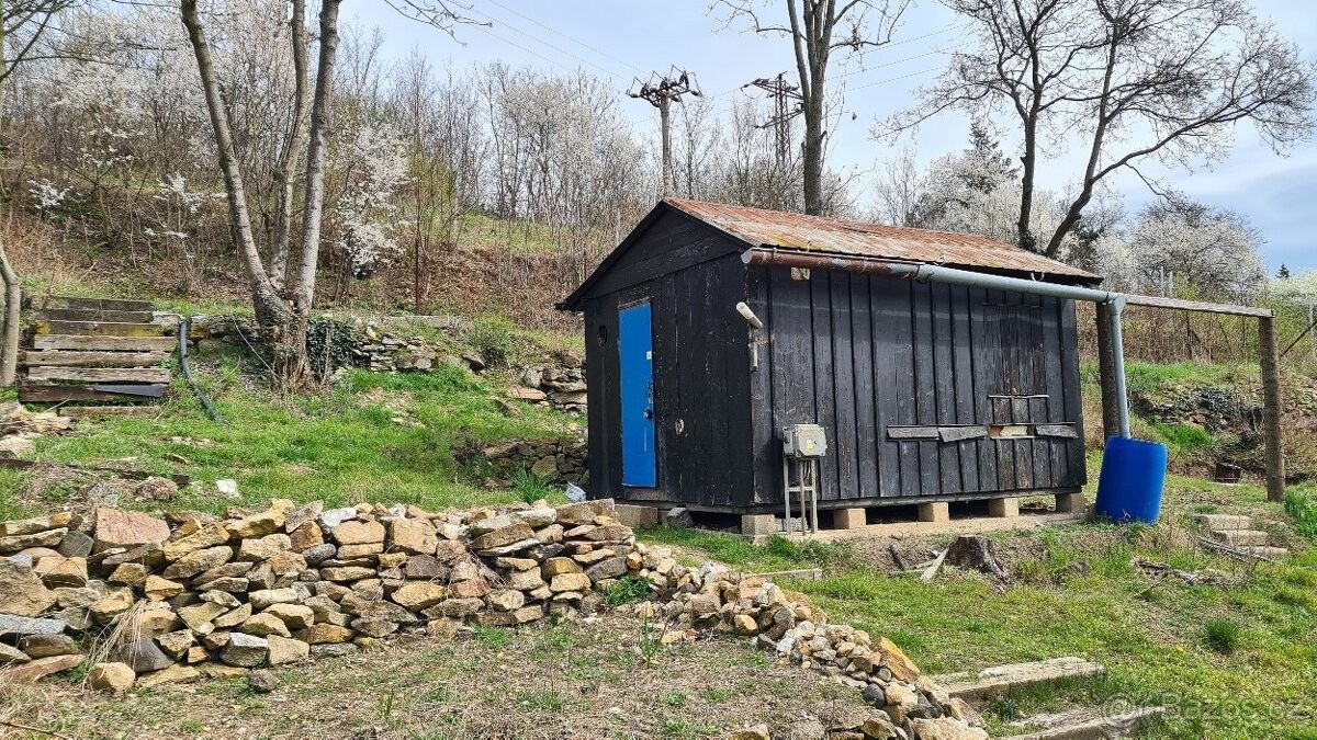 Zahrady, Lovosice, 410 02 - 1
