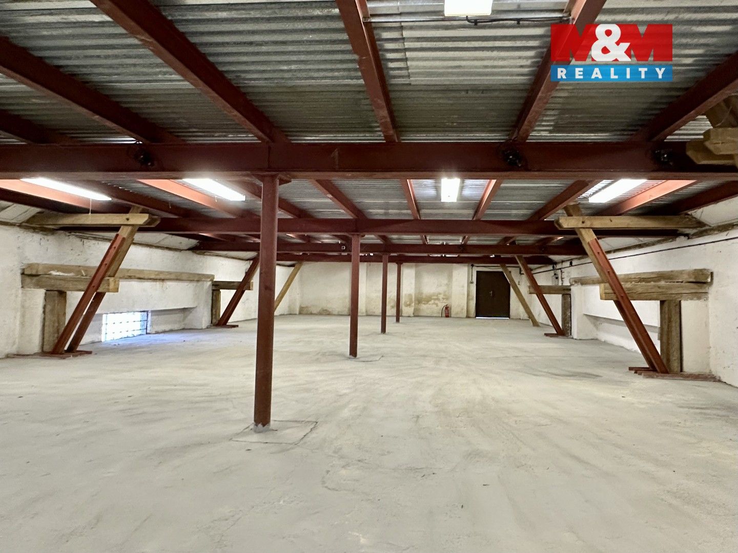 Sklady, Trněný Újezd, Zákolany, 190 m² - 2