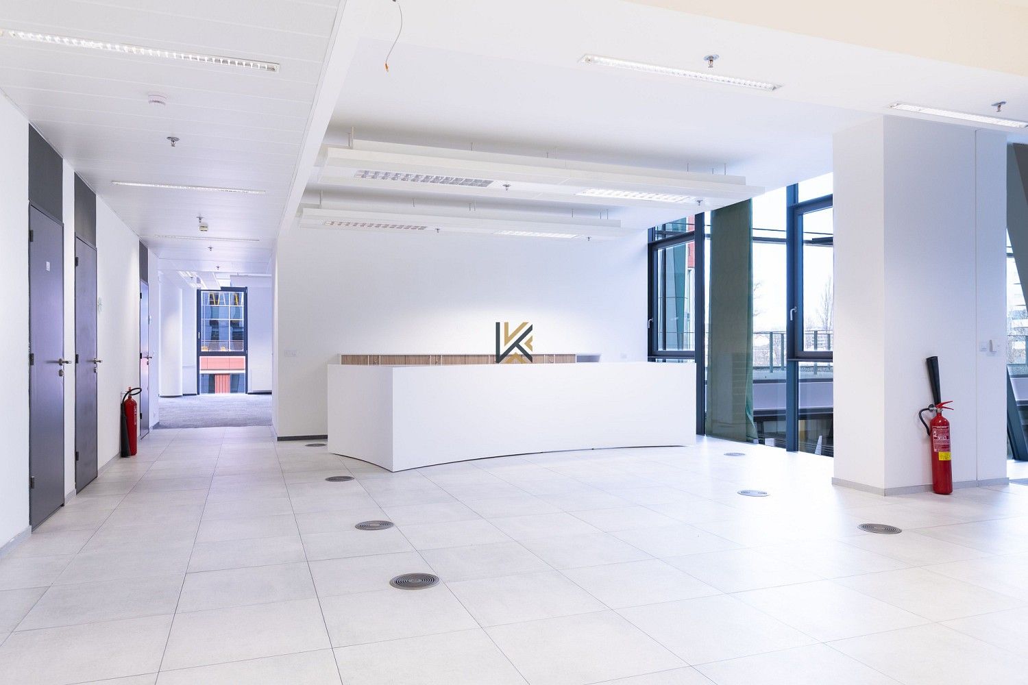 Pronájem kancelář - Praha - Karlín, okres Praha 8, Hlavní město Praha, 886 m² - 2