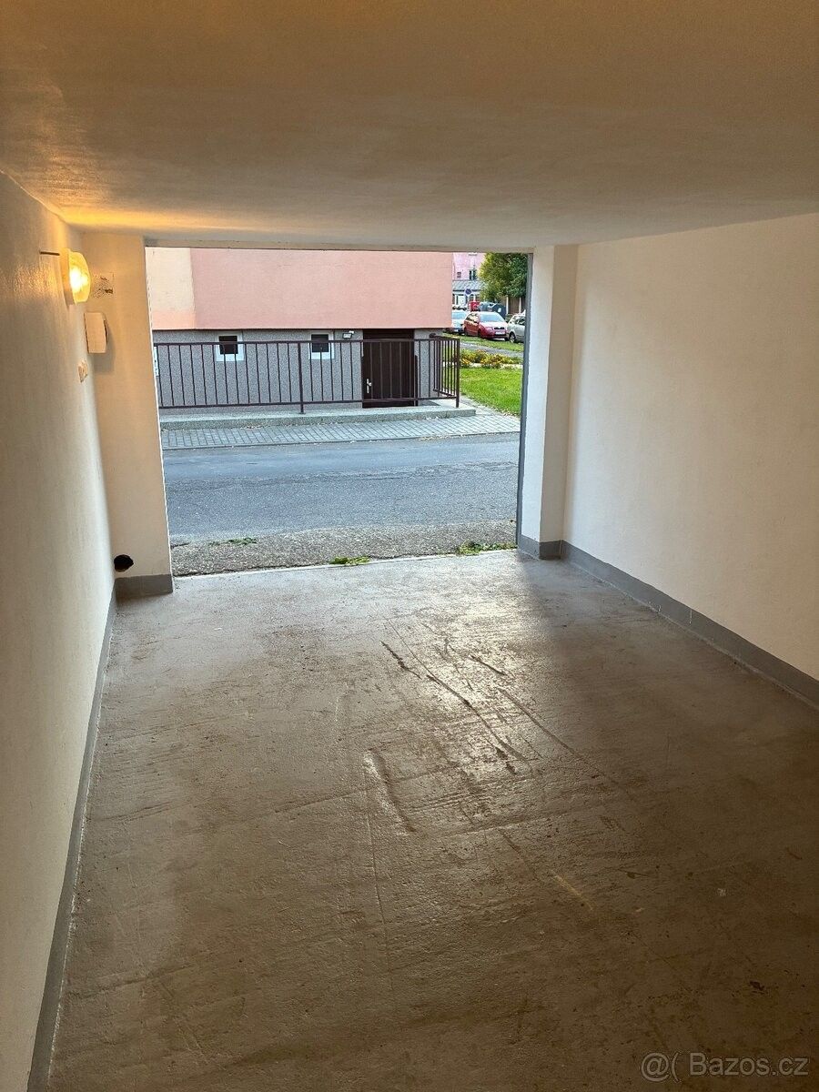Garáž · Krnov, 794 01 - 3