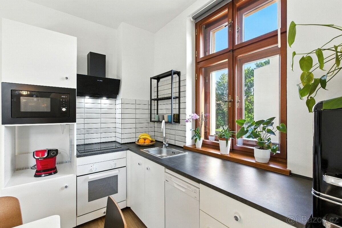 Byty, Lázně Bělohrad, 507 81