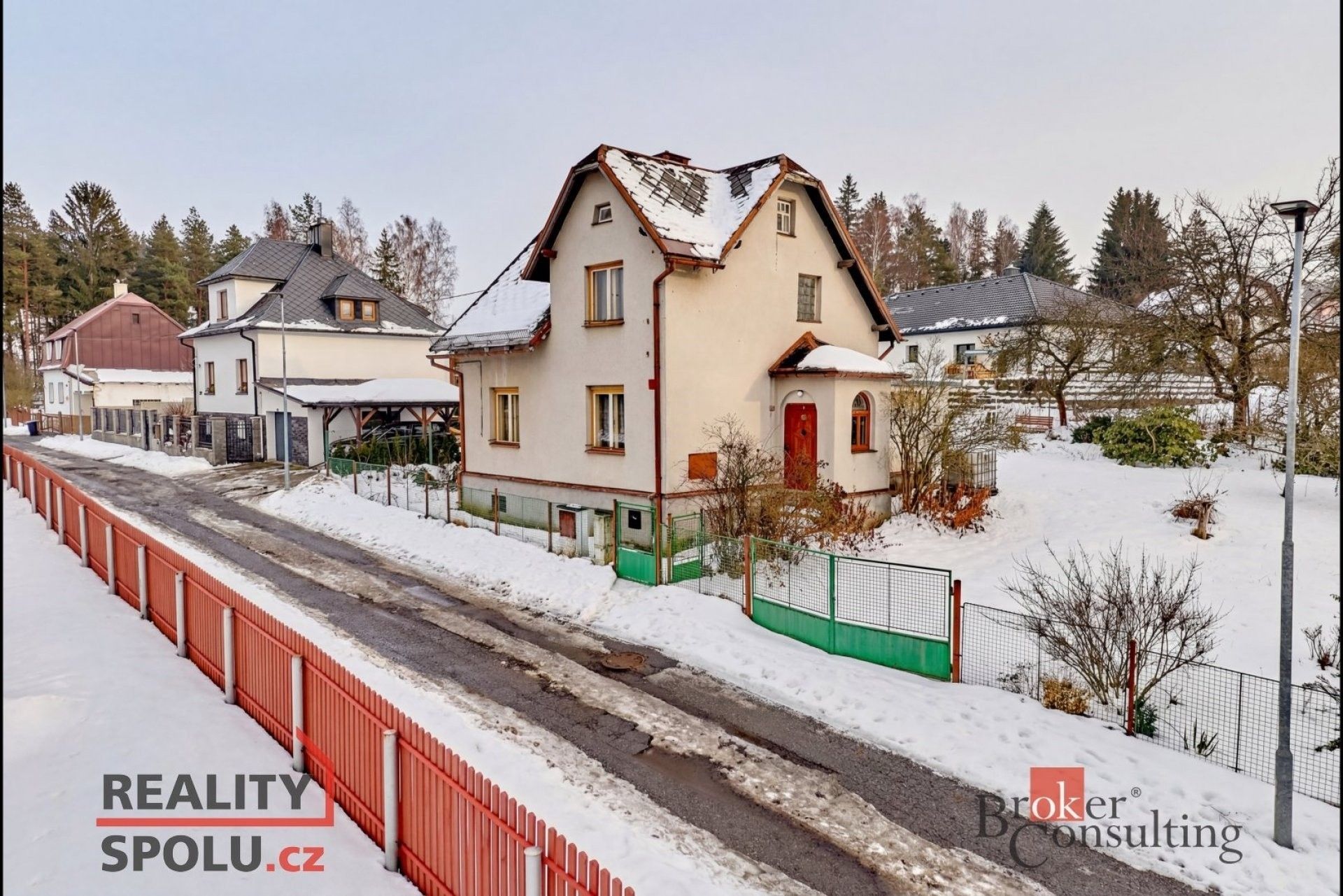 Prodej rodinný dům - U Kina, Rotava, 120 m²