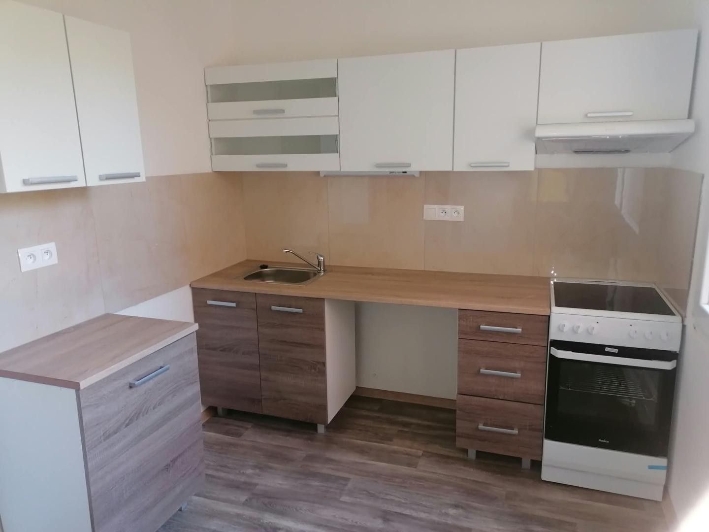 Byt 3+1 · 84 m² · Jankovcova, Teplice - 3