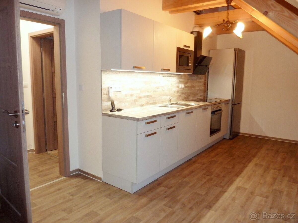 Byty, Mikulov na Moravě, 692 01