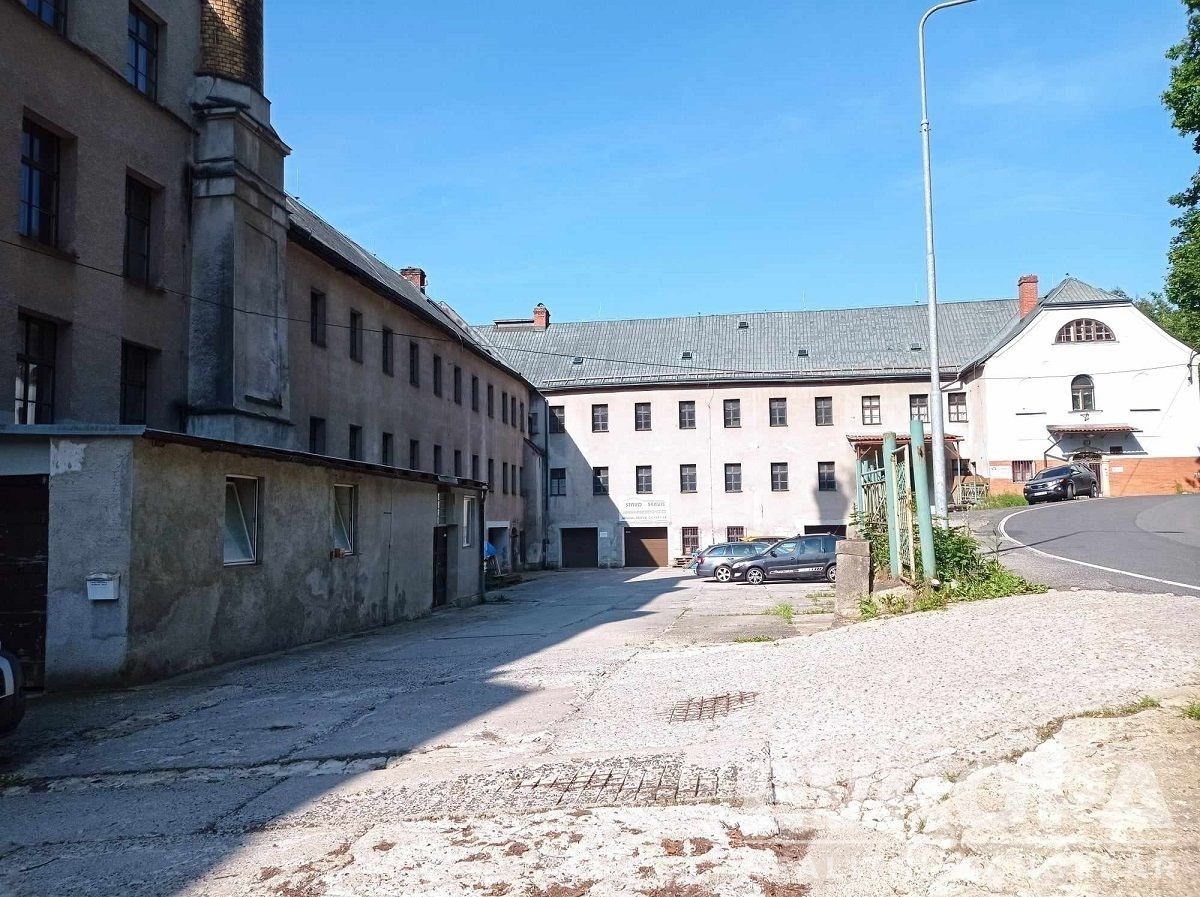 Pronájem sklad - Kateřinská, Liberec, 700 m²
