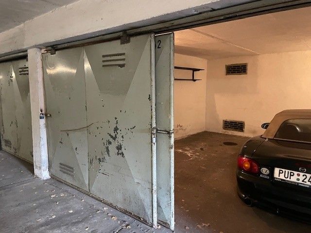 Pronájem garáž - Pardubice, 530 09