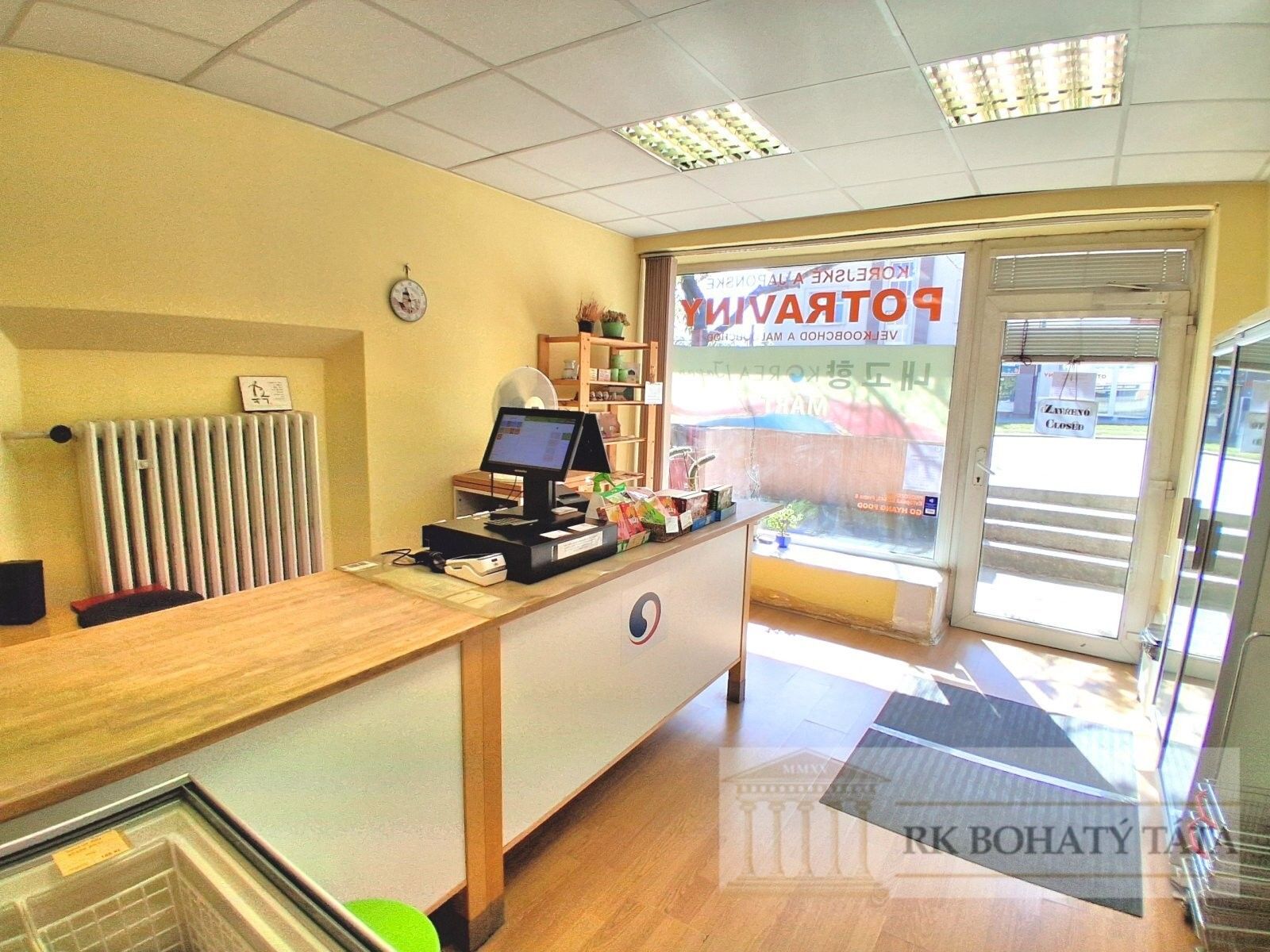 Obchodní prostory · 140 m² · Evropská, Praha - 4