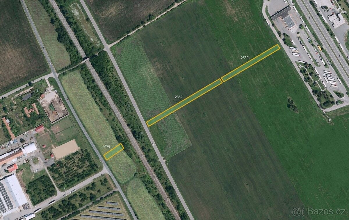 Prodej pozemek pro bydlení - Ladná, 691 46