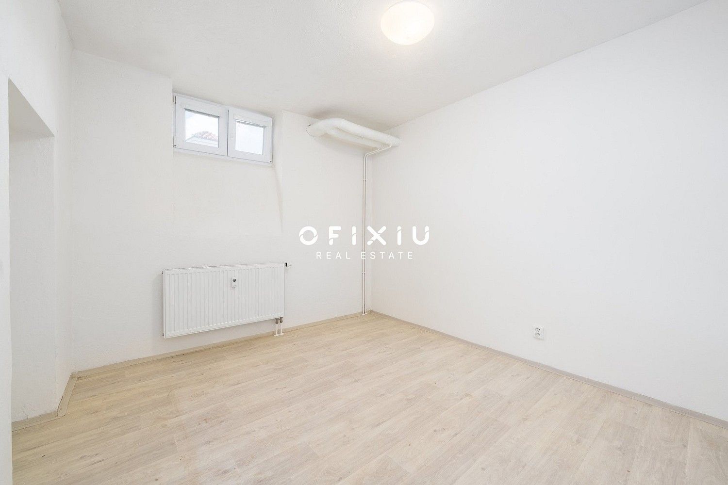 Pronájem byt 2+kk - Brno - Žebětín, okres Brno-město, Jihomoravský kraj, 40 m² - 5