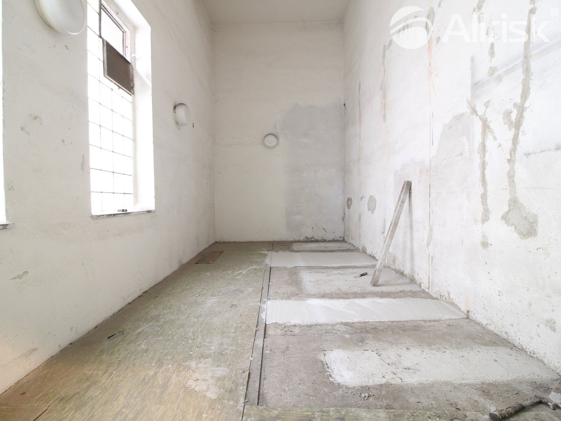Sklady, Brno, 150 m² - 2