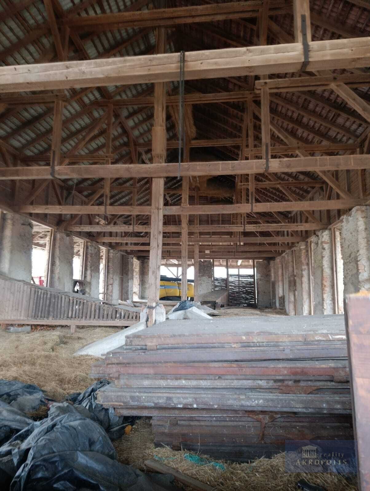 Zemědělský objekt · 2 020 000 m² · Pavlov - 3