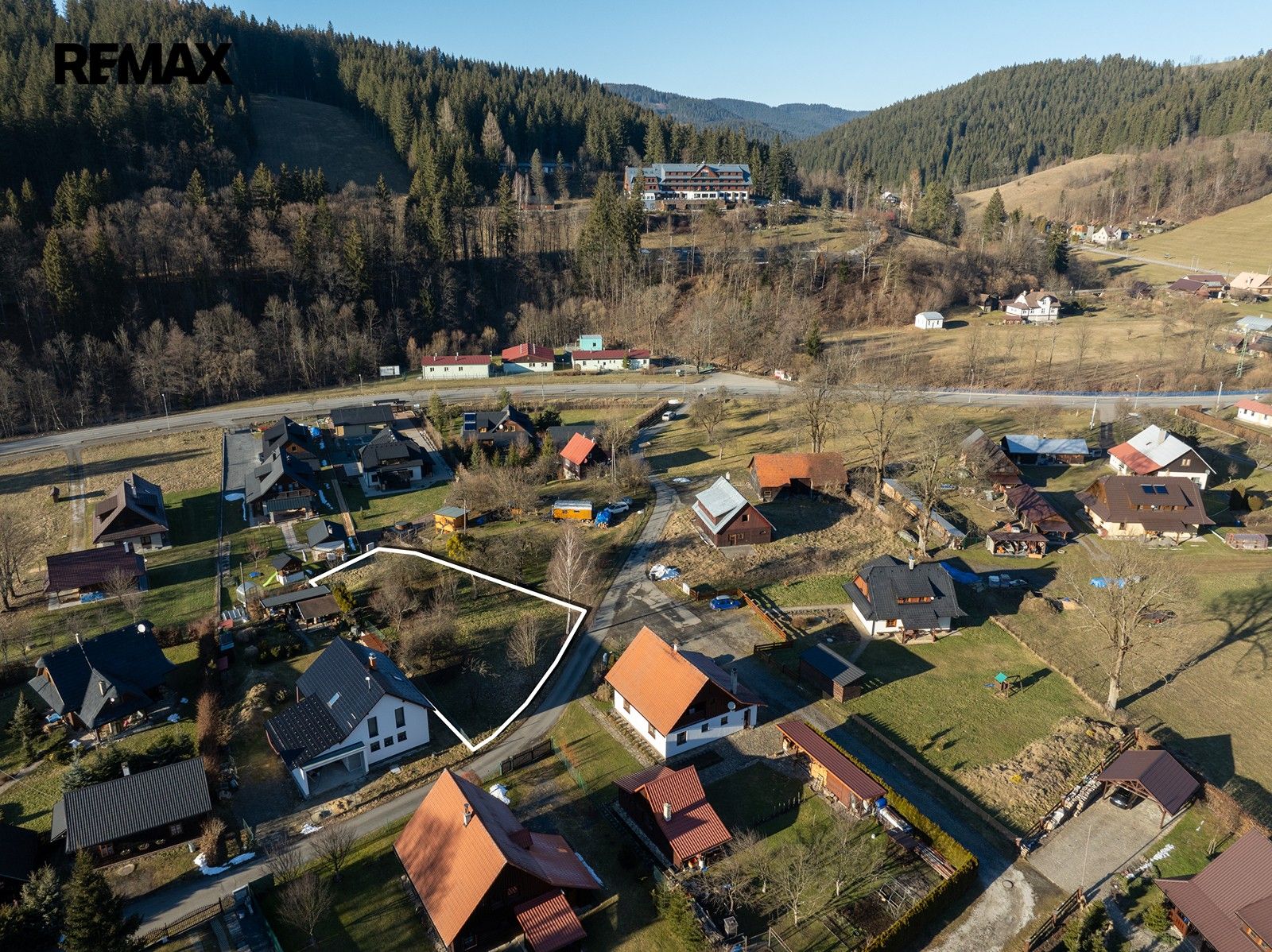 Pozemky pro bydlení, Velké Karlovice, 1 000 m² - 1